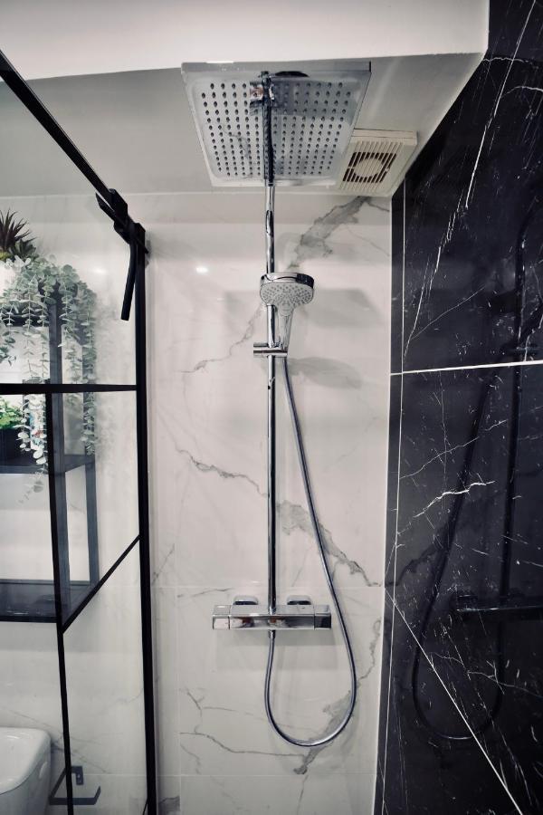 New ! Superbe Studio Vieux Nice - Climatise 外观 照片
